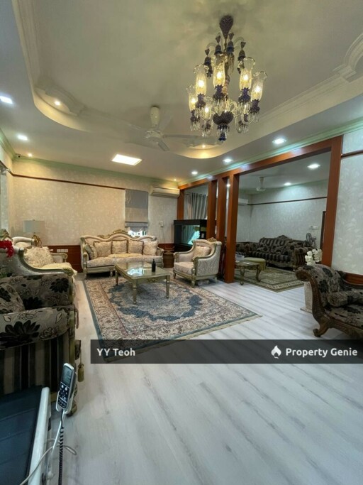 CORNER Cheng Perdana Double Storey Semi-D