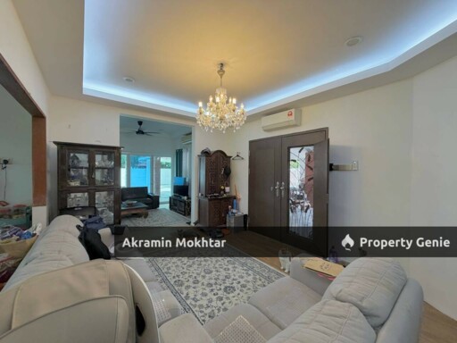 Freehold, Corner Lot & Renovated | Double Storey Banglow, Taman Bukit Cheras, KL