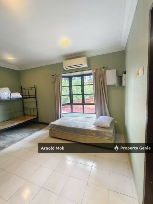 2 storey Bungalow House at Jalan Dapat Kampung Bahru, Johor Bahru for Rent