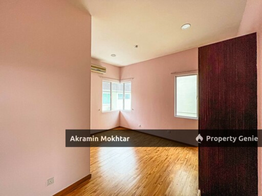 3 Storey Bungalow  Kemuning Residence ,Kota Kemuning  Shah Alam