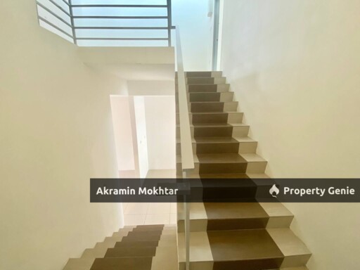 Double Storey Putra Heights,  Kampung Bukit Lanchong, Subang Jaya