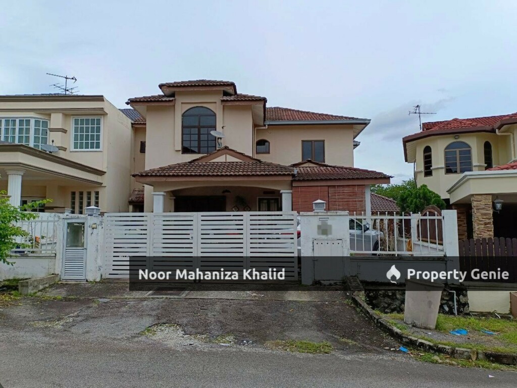 Renovated Semi D, Jalan Suasana, Bandar Tun Hussein Onn, Cheras
