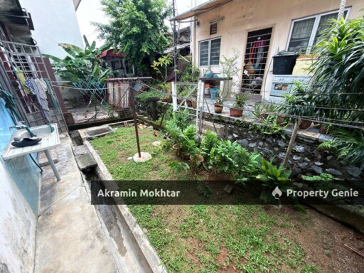 Freehold & Below | Market Single Storey Terrace SS5A  Kelana Jaya.
