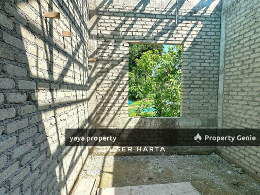 BANGLO SPLIT LEVEL HUSM KUBANG KERIAN KELANTAN