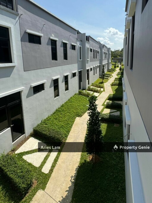 Subsale Brand New / Setia Eco Cascadia / Setia Indah / Near Mount Austin