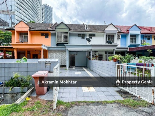 Facing Open | 2 Storey Terrace SS7 Kelana Jaya Petaling Jaya