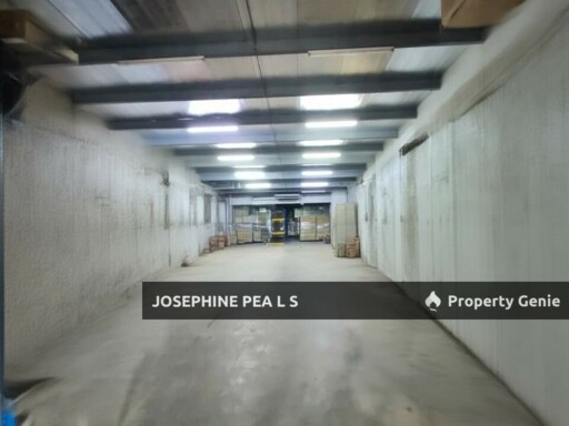 1 Storey Factory/Warehouse @ Taman Velox, Rawang Freehold For Sale
