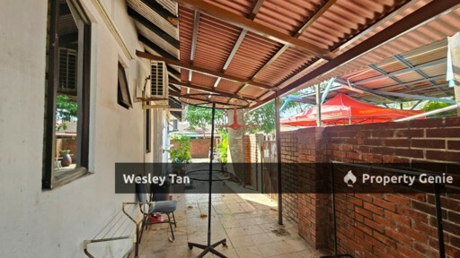 Single Extended Bungalow 4,682sqft 4 Rooms Fully Frunished 43x109 Bumi Lot