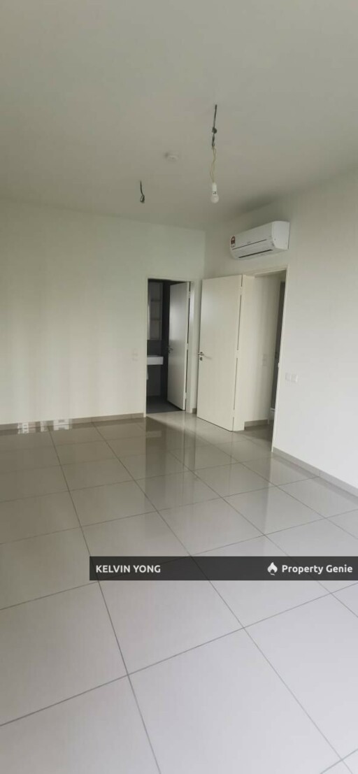 D'Cosmos Residences @ Central Park Damansara - 4BR Near Amenities & MRT for Rent