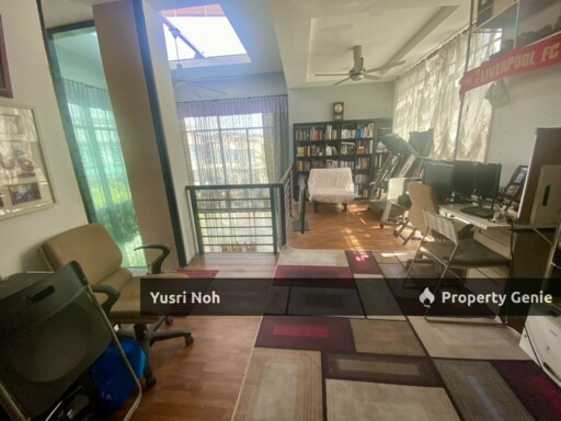 Double Storey Semi-D  Lake Valley Avenue 6 Bandar Tun Hussein Onn Cheras