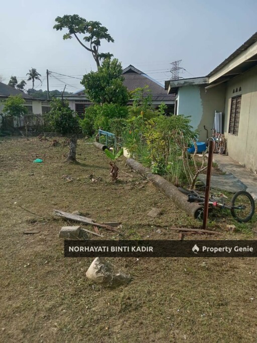 RUMAH SESEBUAH TAMAN BALOK BARU KUANTAN UNTUK DIJUAL