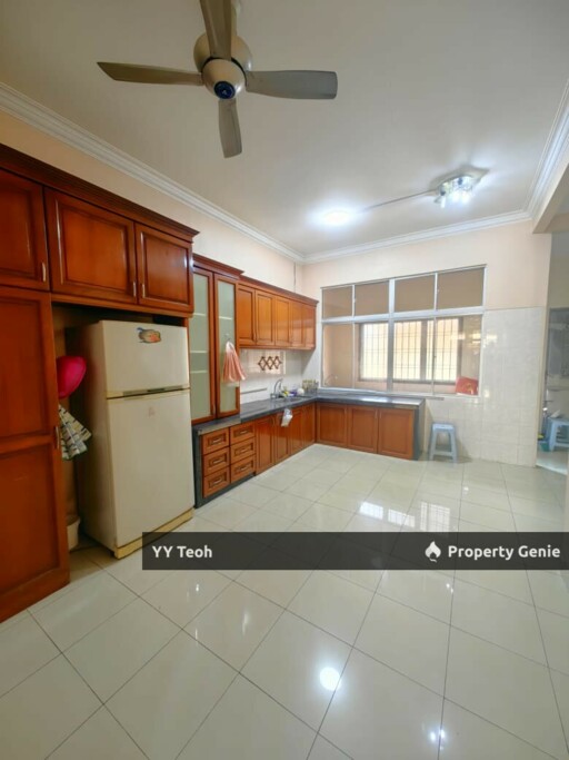 Cheng Perdana Double Storey Terrace