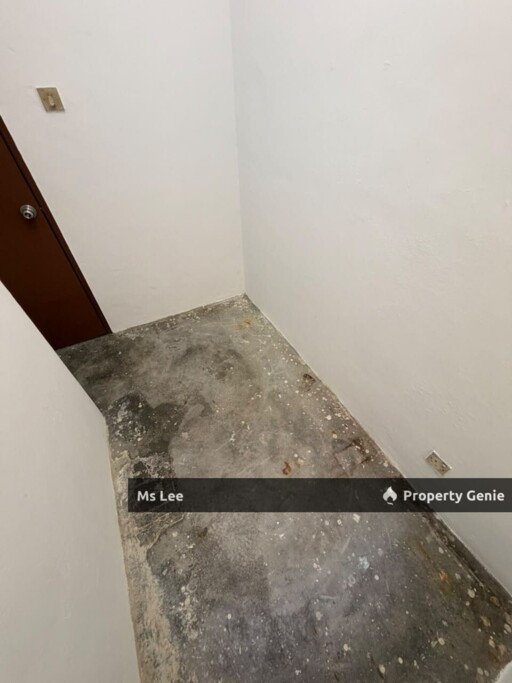 2nd Floor Shop Apartment-Taman Sementa Utama @ Klang-Ready Now
