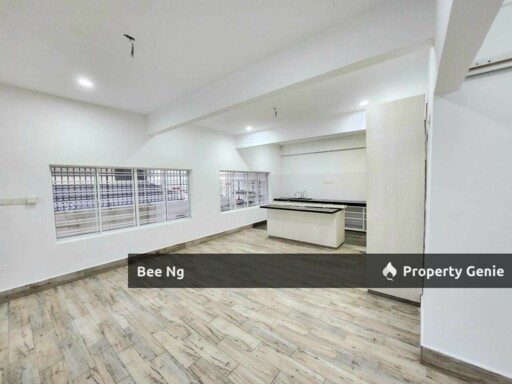 Taman Pelangi Semi-D Johor Bahru, Freehold 3780 Sqft