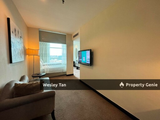 Hatten Hotel Room Deluxe Suite Facing Dataran Pahlawan