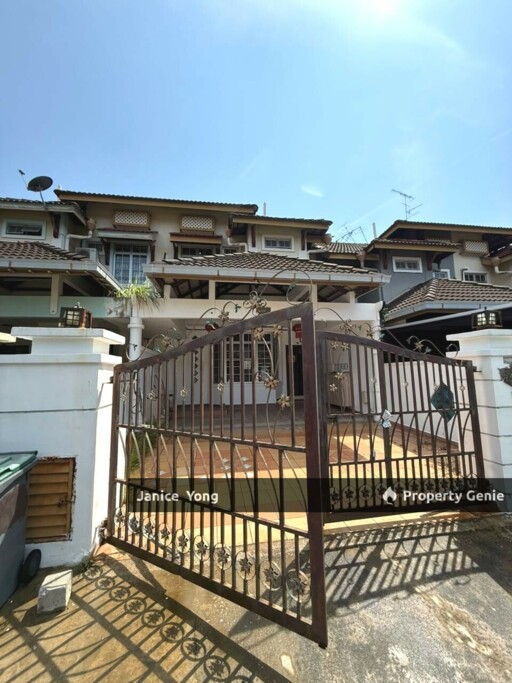 Taman Bukit Tiram Jalan Ledang