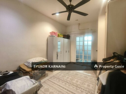 CORNER LOT Double Storey Bandar Bukit Raja, Klang Jalan Makyong.