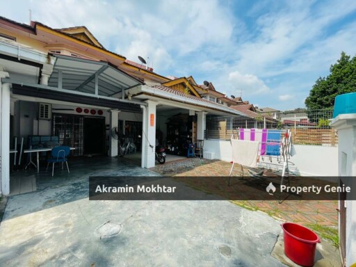 DOUBLE STOREY TERRACE HOUSE SEKSYEN 8 KOTA DAMANSARA JALAN PEKAKA