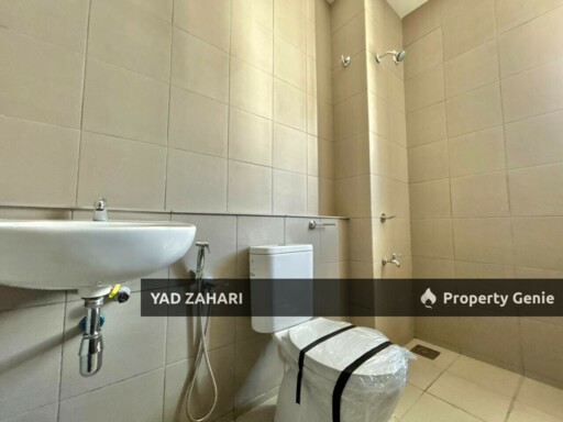 Nadira, Bandar Bukit Raja, Klang | Double Storey Terrace 4 Bedrooms | RM790K - New Unit, Freehold with Gated & Guarded