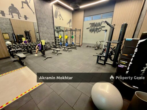 Freehold, Fully Renovated & 3 Parking | Altris Residence @ The Quartz WM, Wangsa Maju Kuala Lumpur