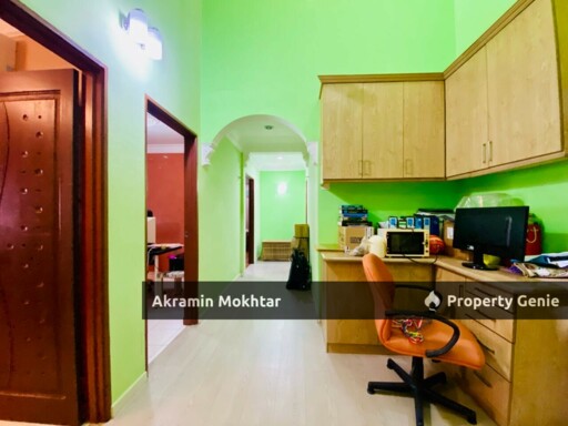 CORNER LOT & RENOVATED | GOMBAK PERMAI 2 STOREY TERRACE