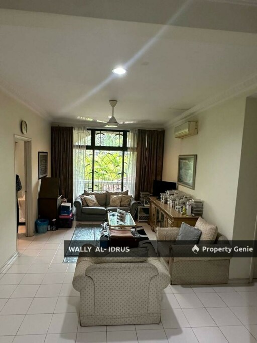 Semi D Renovated with Extra Large Land @ Section 7 Shah Alam