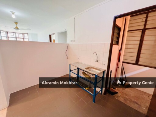 Corner Unit, Refurbished & 1 Parking | Seroja Apartment, Taman Putra Perdana, Puchong