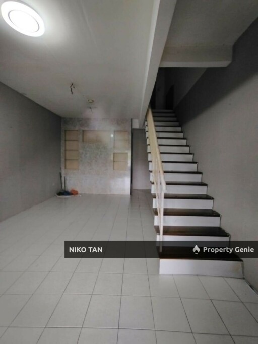 [UNBLOCK VIEW]2-Storey Scientex Kelapa Sawit Kulai For Sale
