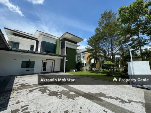 2.5 Storey Bungalow Lake Garden Villas, Cahaya SPK  Seksyen U9, Shah Alam