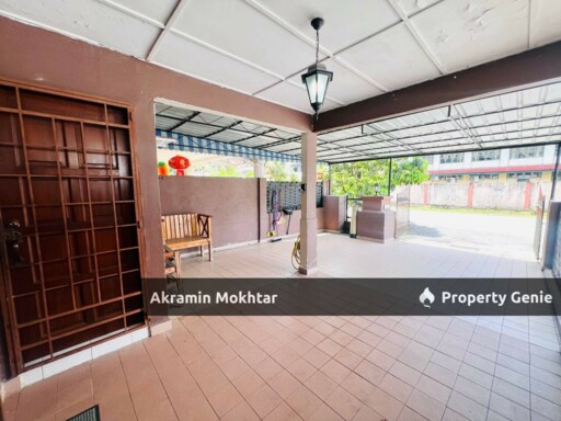 Freehold, Facing Open, Partially Furnished & Extended | Double Storey Terrace Taman Puchong Utama PU 10 Puchong