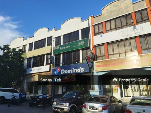 3 sty Shop at Taman Damai Utama