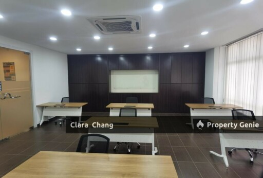Taman Molek Fully Furnished Second Floor Office