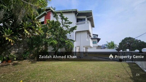 3 Storey Bungalow With Huge Garden Security Good Location Cul De Sac Surrounded with Elite Bungalow For Sale Taman Desa Kuala Lumpur