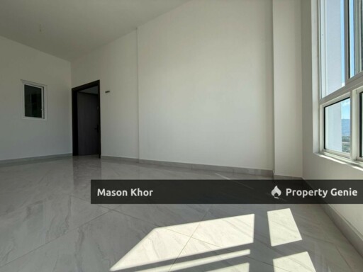 CODRINGTON RESIDENCE CONDO MIDDLE FLOOR 1512sf ORIGINAL UNIT GEORGETOWN