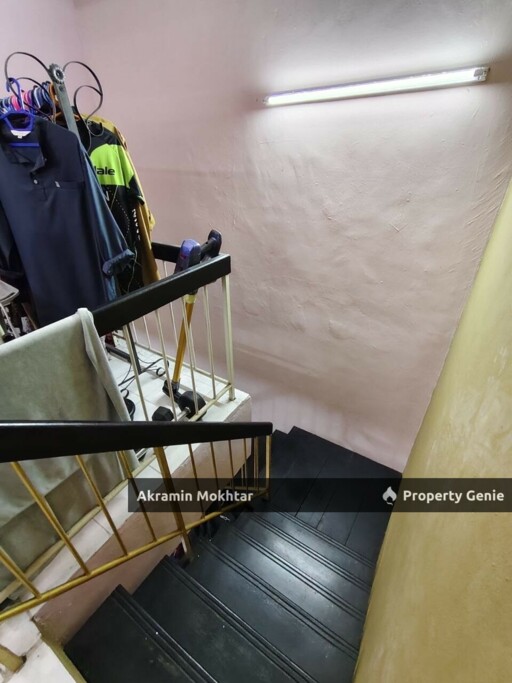 FACING OPEN Double Storey Terrace House LEP 5, Taman Lestari Putra, Seri Kembangan Selangor