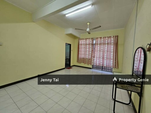 Taman Bukit Beruang Indah [ Freehold] 20x75 2 Storey Terrace House
