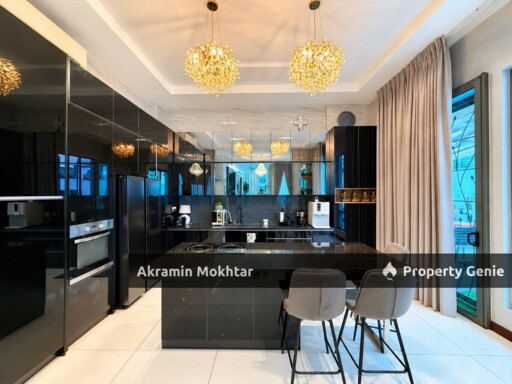 Freehold | 3-Storey Bungalow with Lift, Subang Heights East, Subang Jaya