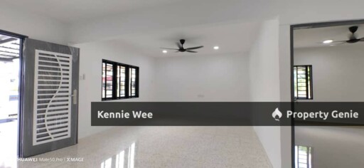 Taman Kluang Barat For Sale