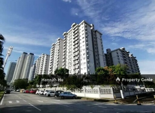 Jalil Damai Apartment BMV