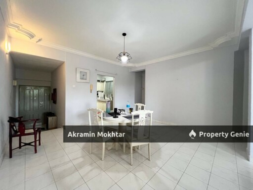 LOW LEVEL, RENOVATED & 1 PARKING | KEMUNCAK CONDOMINIUM, SEKSYEN 9 SHAH ALAM