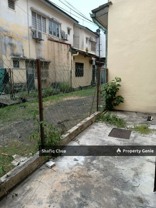 Newly Painted Double Storey Lorong Pending Bandar Puteri Klang