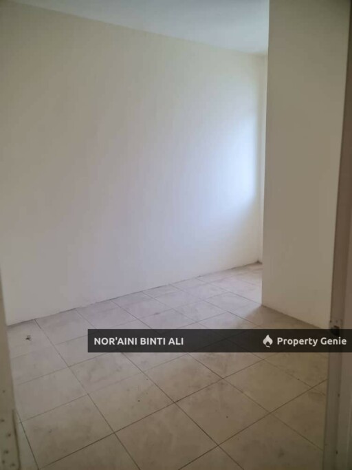 utk dijual rumah teres Tmn Gambang Damai Kuantan