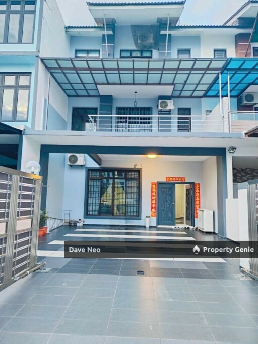 Sapphire Mutiara Mas • 3-Storey House • Partial Furnished