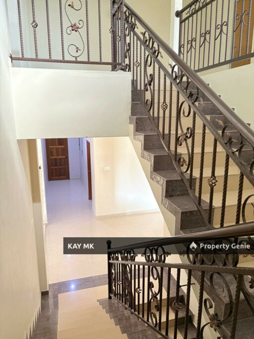 Bungalow in Bota Perak