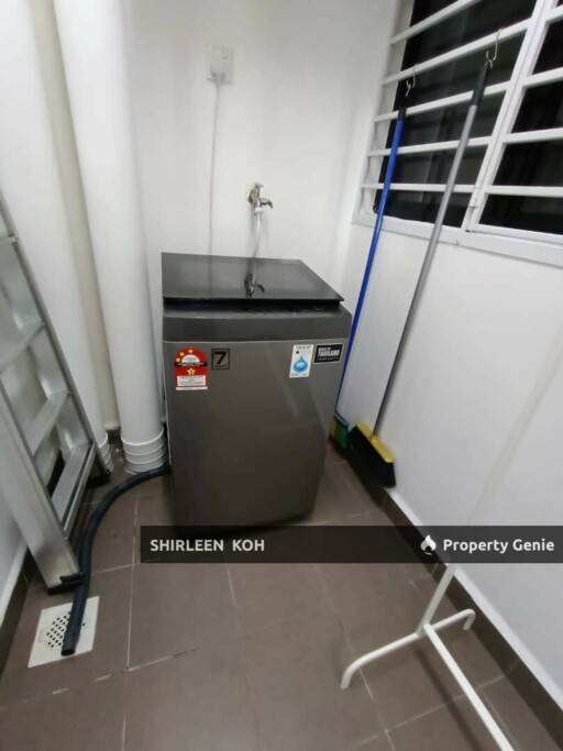 Female Room for Rent at Larkin Heights @ Larkin Idaman