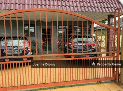 3 Storey Bungalow-Sek 4 PJ