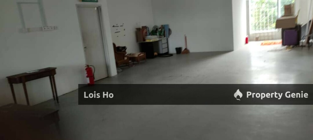 For Sales Putra Height Sentosa Shop Double Storey New Shop FREEHOLD 22x70 Rm698k