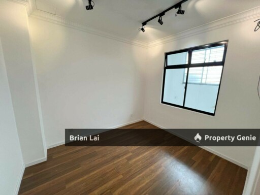 2 Storey @ Taman Seri Austin / Unblocked View / Fully Renovated