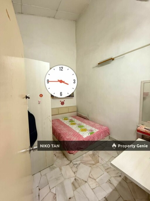 Jalan Silat Cekak 1-Storey Renovated Taman Selesa Jaya