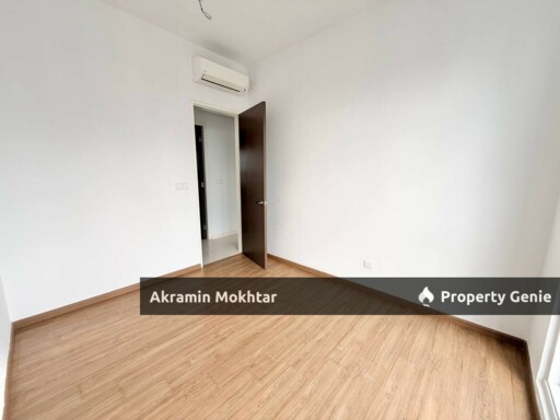 Freehold, Facing KLCC & 4 Parking | MET 1 Residences Condo, KL Metropolis, Dutamas KL .